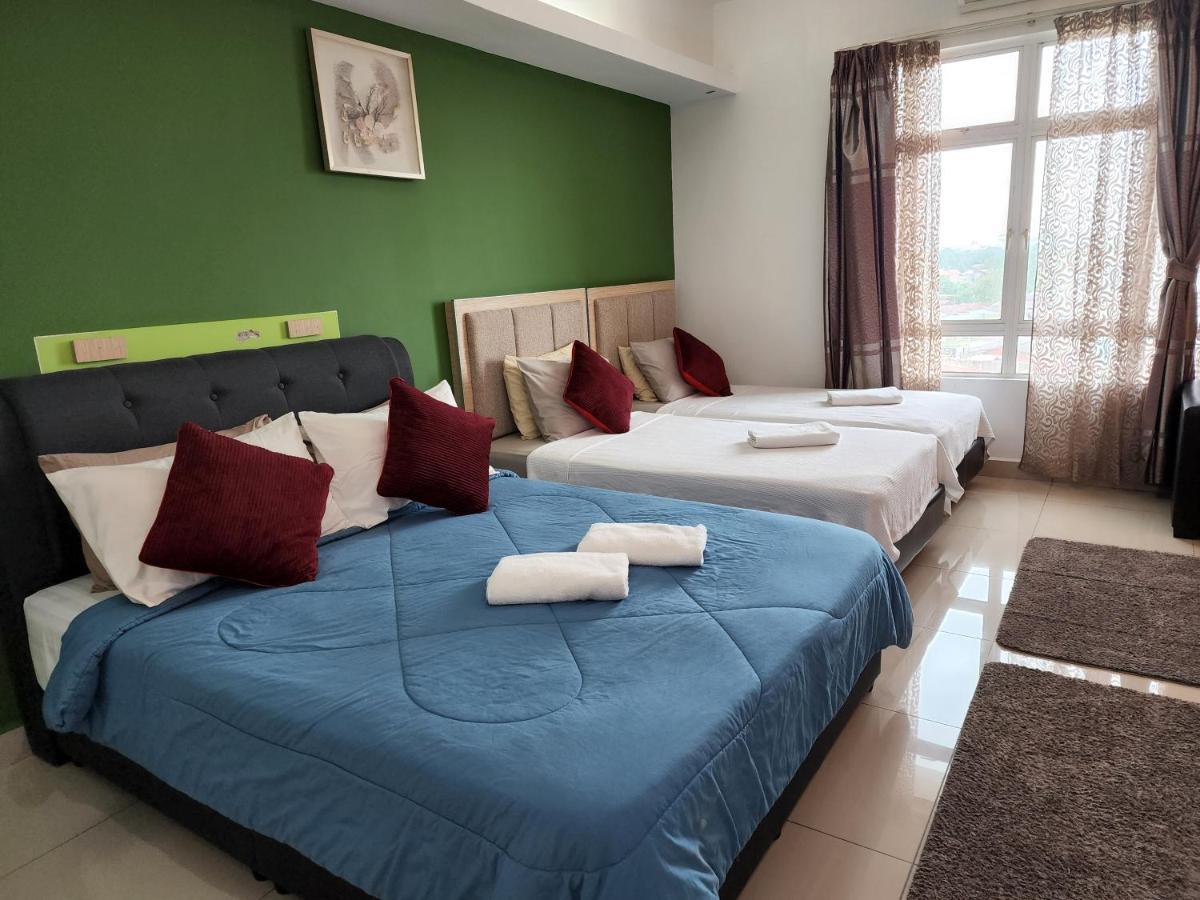 The Viana 3 Apartment *